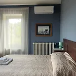 A Casa La L'aiola, With Jacuzzi And Ac Willa