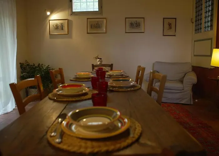 A Casa Là L'aiola, With Jacuzzi&ac