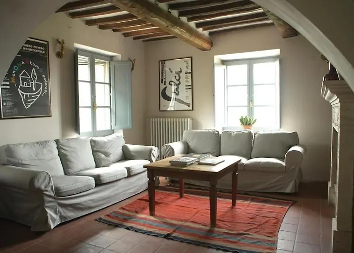 A Casa Là L'aiola, With Jacuzzi&ac Villa