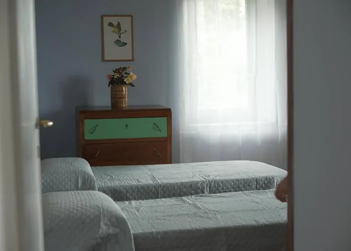 Villa A Casa La L'aiola, With Jacuzzi And Ac