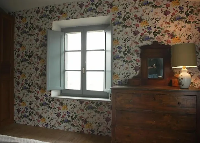 Villa A Casa Là L'aiola, With Jacuzzi&ac *