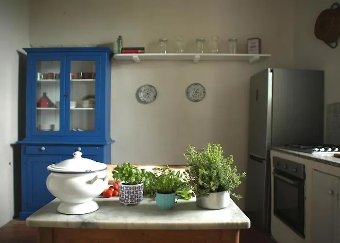 Villa A Casa La L'aiola, With Jacuzzi And Ac *