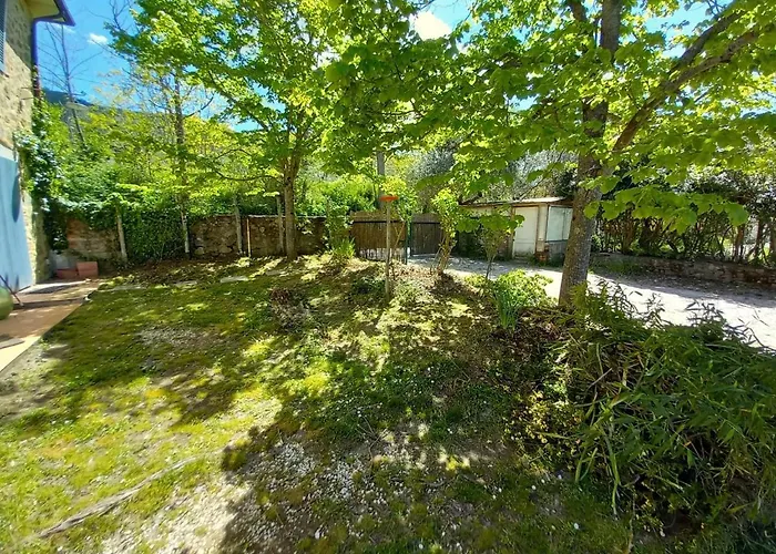 A Casa La L'aiola, With Jacuzzi And Ac Villa *