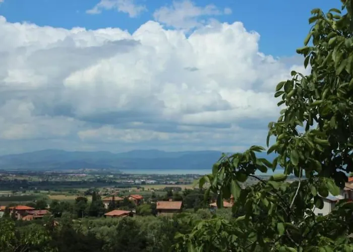 A Casa Là L'aiola, With Jacuzzi&ac Villa Paciano